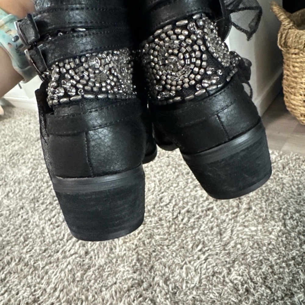 Not Rated Womens 6.5 Black Riding Boots Heeled W Tulle Bow NEW! - Picture 5 of 8